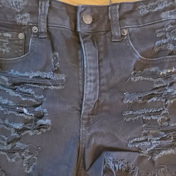American Eagle Women's Vintage Distressed High Rise Shorts - Picture 7 of 10